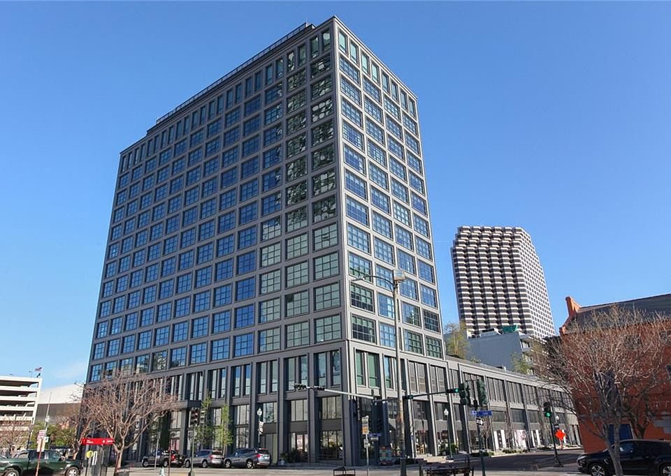 1001 Julia St