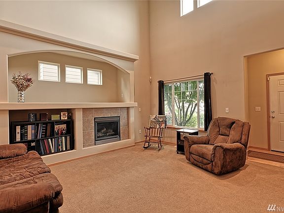 4th image of 6812 277th St NW
