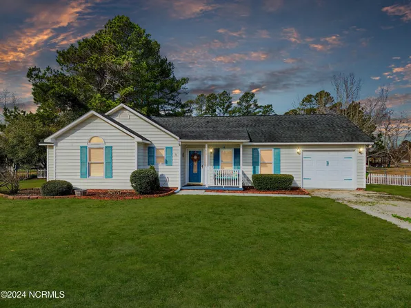 102 Tobacco Road, New Bern, NC 28562
