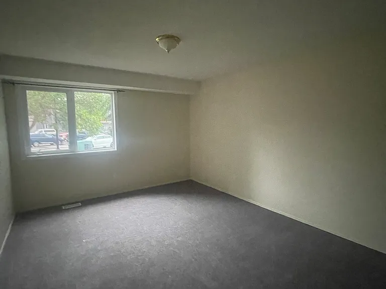 41 Akins Dr — Photo 8