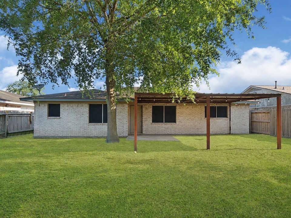 2nd image of 1602 Kenwick Pl