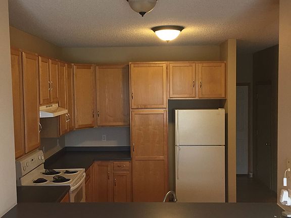 4th image of 3053 Juniper Ln