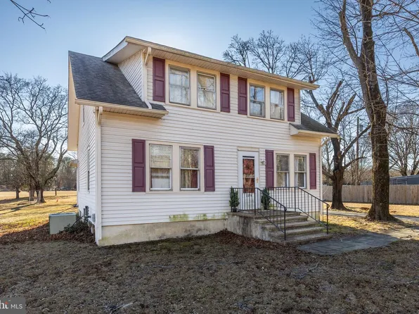 2276 Winslow Rd, Williamstown, NJ 08094
