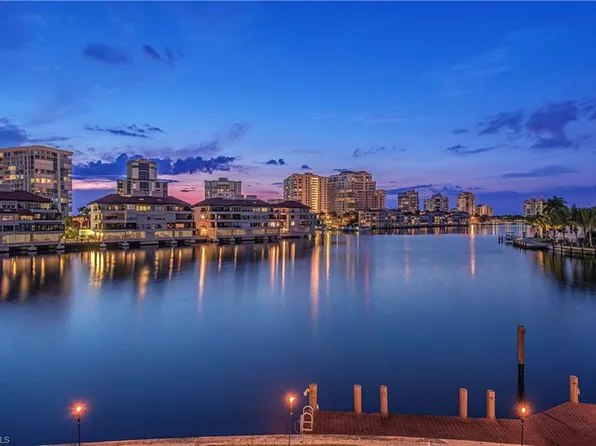 303 Turtle Hatch RD, NAPLES, FL 34103