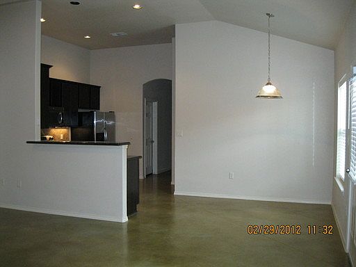 3rd image of 233-B Anne Louise Dr