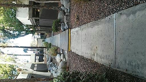 4th image of 250 E Thornton Ave