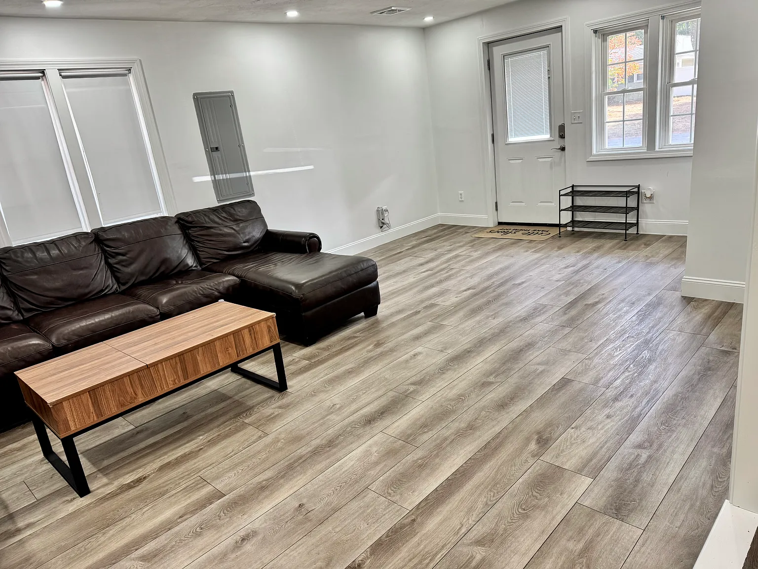 3 bed, 1812 sqft, $3,000 — Photo 3