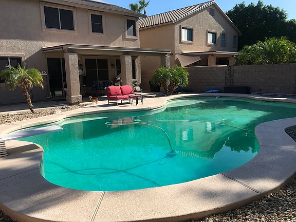 4th image of 9057 W Clara Ln