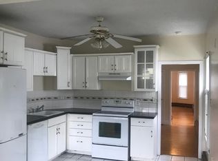 222 Narragansett Ave, Providence, RI 02907