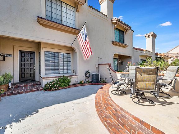 4th image of 310 Country Club Dr Unit C