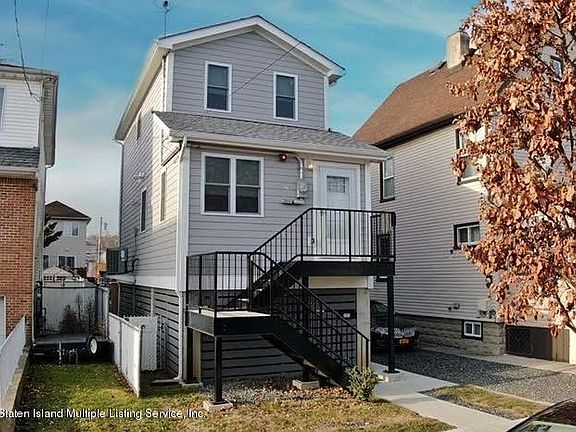 2nd image of 225 Kiswick St