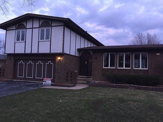 1st image of 22401 Imperial Dr
