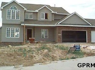 15129 Vernon Ave, Omaha, NE 68164