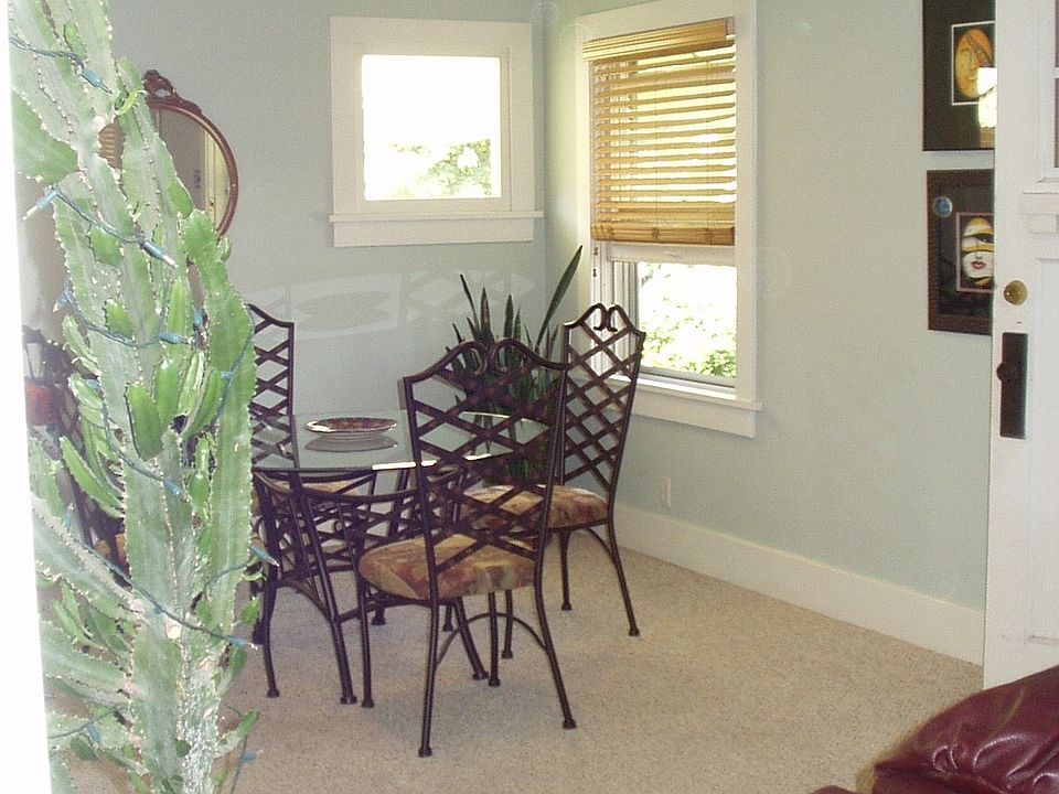 living room south view