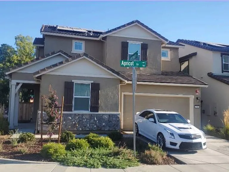 700 Apricot Cir — Photo 36