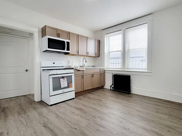 401 Walker St APT 9, Fairview, NJ 07022