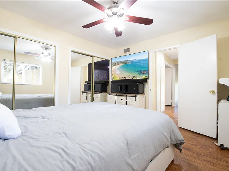 2604 N Tustin Ave #D — Photo 5