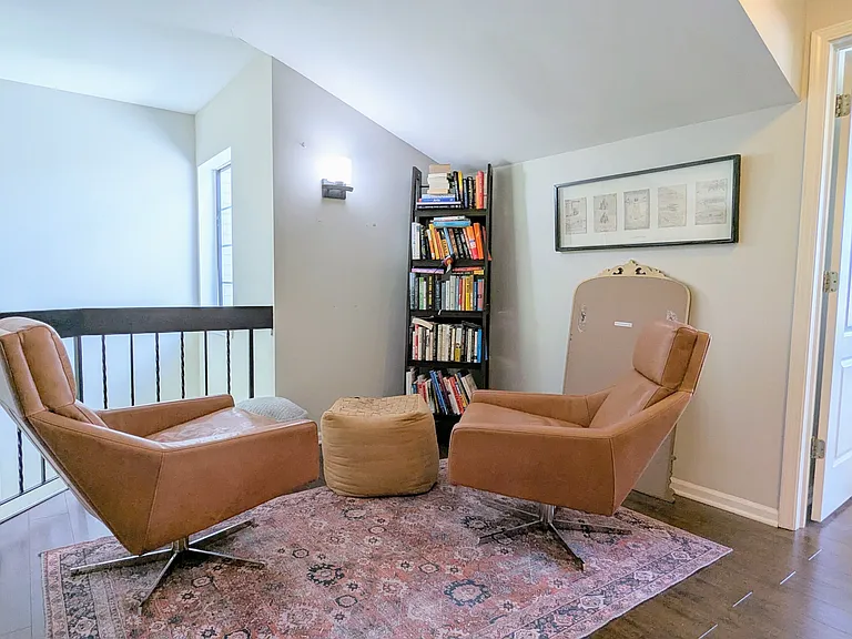 1488 Club Dr #4 — Photo 10
