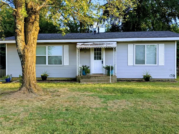 505 Main St SW, Gravette, AR 72736