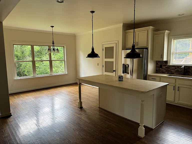 6121 Clubhouse Dr — Photo 24