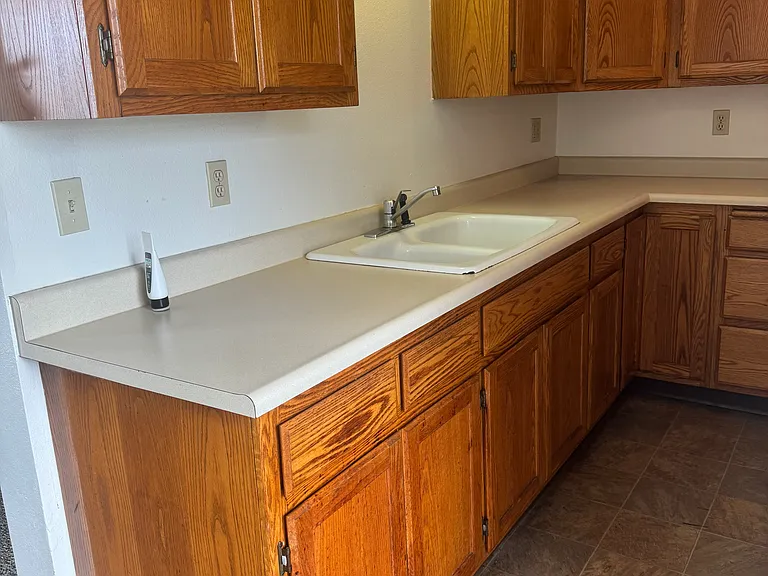 139 S Fortuna Blvd — Photo 10