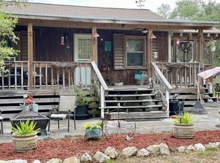 1820 16th St, Rockport, TX 78382