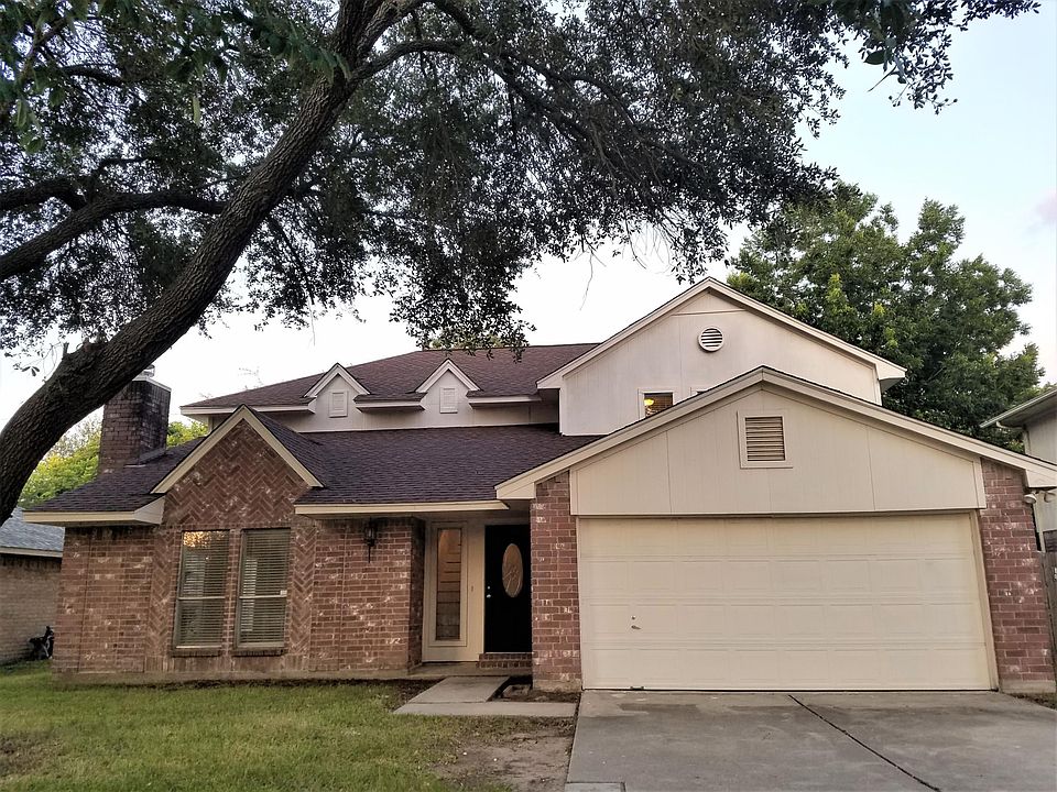 1st image of 12138 Winter Brook Dr