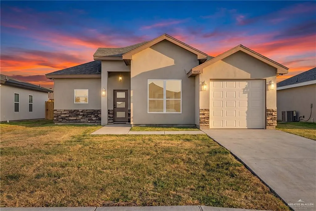 3 bed, 2.0 bath, 1225 sqft, $1,850 — Photo 2