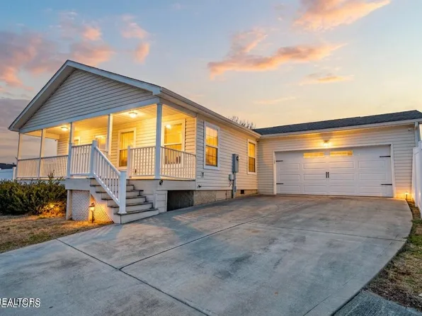 1514 Julia Allison Dr, Sevierville, TN 37876