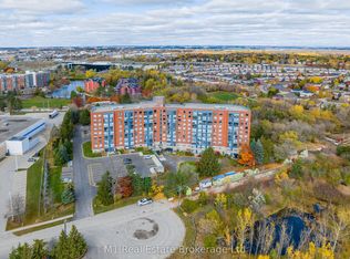 55 Blue Springs Dr #PENTHOUSE 2, Waterloo, ON N2J4T3