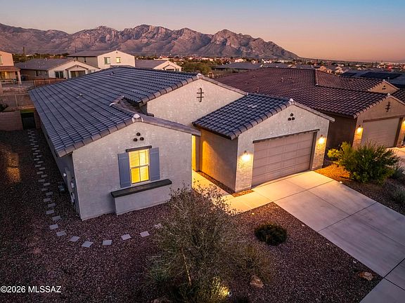 4th image of 11587 N Desert Calico Loop