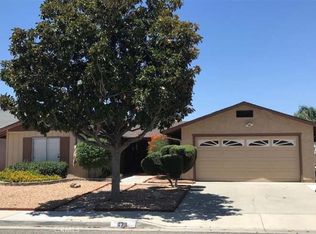 673 Holly Dr, Hemet, CA 92543