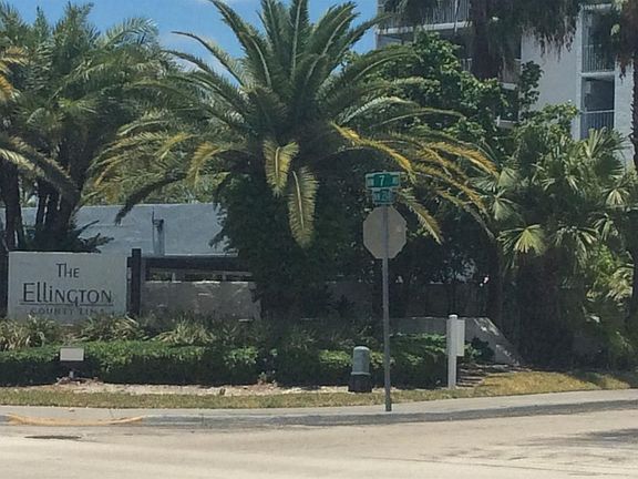 5th image of 600 NW 214th St APT 204