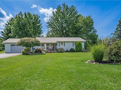 3884 Coomer Rd, Newfane, NY, 14108