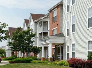 6715B Overton Cir APT 17, Frederick, MD 21703