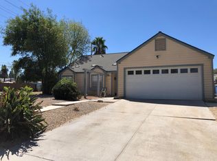 1102 Minerva Ct, Riverside, CA 92507
