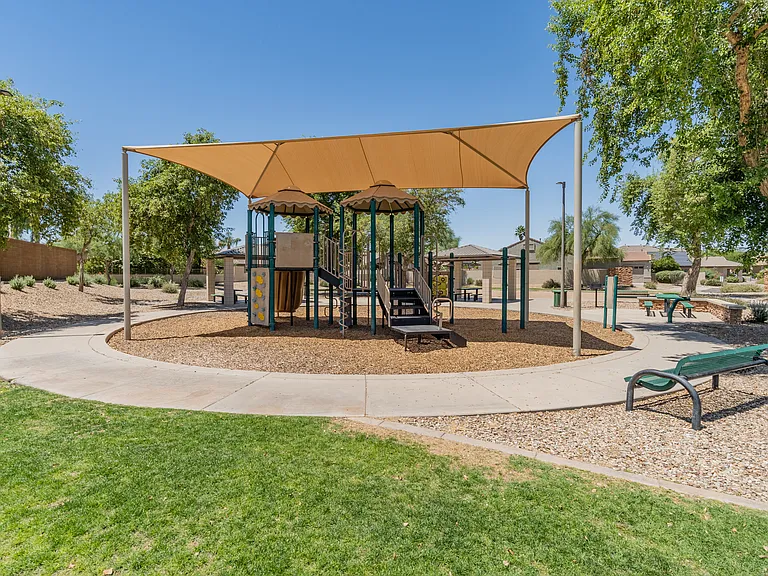 12516 W Solano Dr — Photo 64