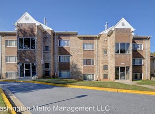 2210 Kent Village Dr APT 301, Landover, MD 20785