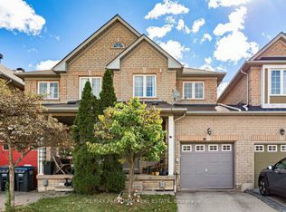 3072 Turbine Cres, Mississauga, ON L5M 6W9
