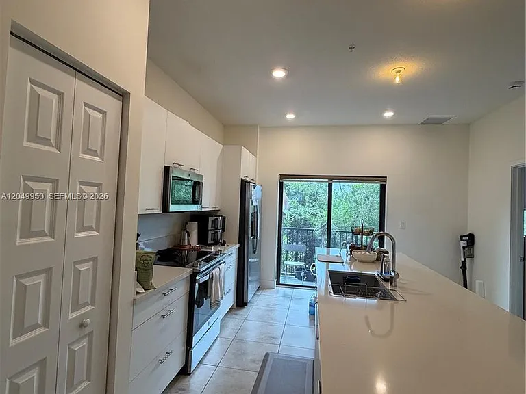 8195 NW 104th Ave #22 — Photo 7
