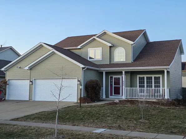 402 Gentian St, Savoy, IL 61874