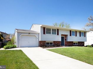 27 Spring Hill Dr, Clementon, NJ 08021