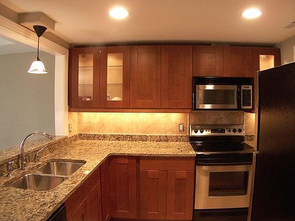 5th image of 103 Mariners Cove Clb