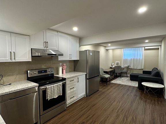 5th image of 20 Dudley Dr Unit B