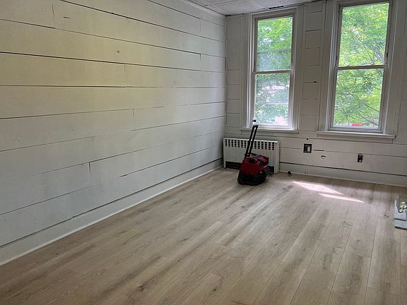 5th image of 25-33 47th St #2L