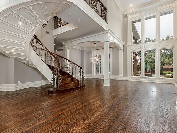 4th image of 5375 Spicewood Ln