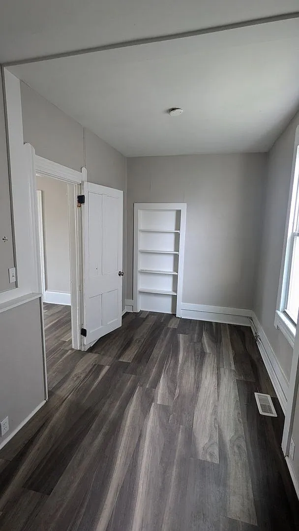 3436 Storer Ave — Photo 3