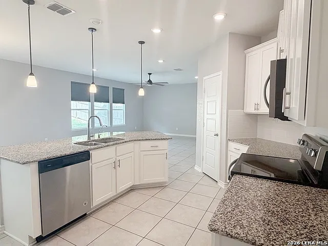 631 Anthem Ln — Photo 15