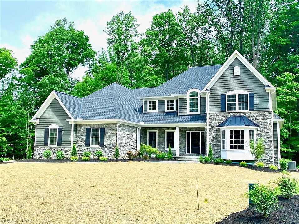 1st image of 8246 Poplar Way