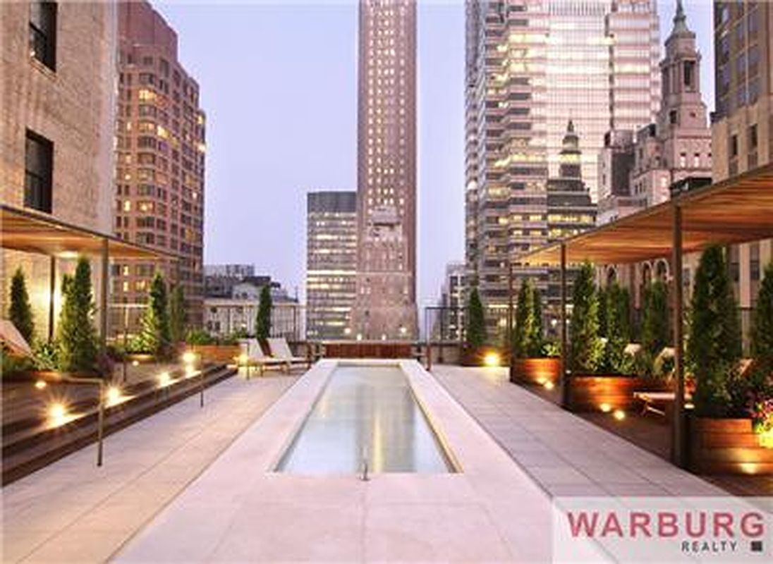 20 Pine Street #1403 in Financial District, Manhattan | StreetEasy